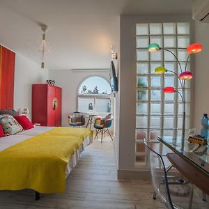 Camera con letto king size